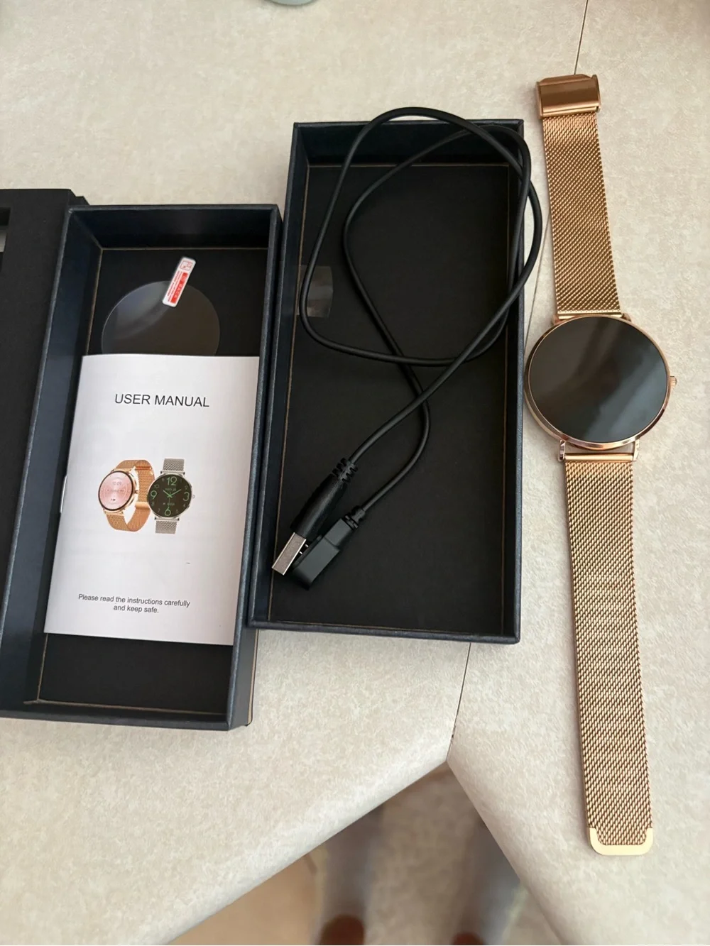 Smartwatch with Rose Gold Mesh Band - Fashion Wearable